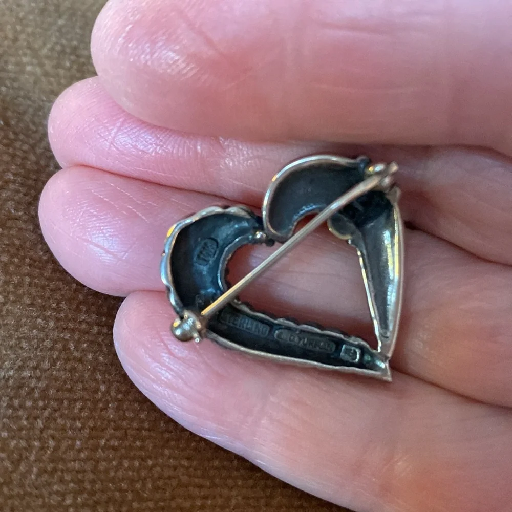David Yurman Silver and Gold Heart Brooch - Picture 10 of 12